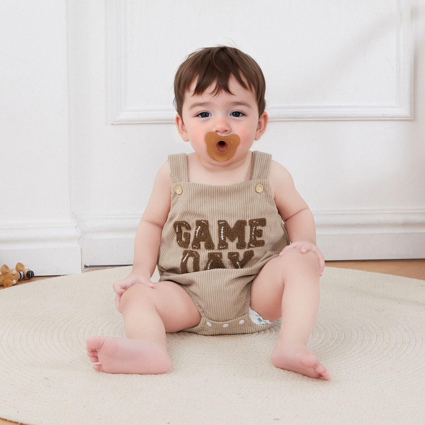 Dewadbow Newborn Football Outfit Boy Girl Football Game Day Embroidery Onesie Overalls Sleeveless Corduroy Romper Clothes (Beige, 12-18 Months)
