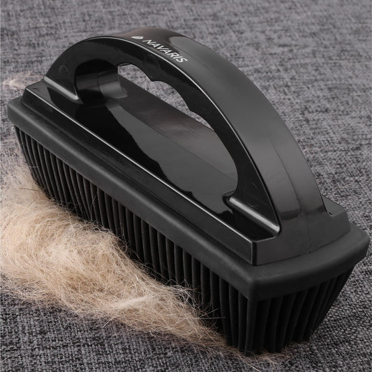 Navaris Pet Hair Remover Brush - for Multiple Surfaces Including Furniture, Carpets, Clothes - Dog and Cat Quick Easy Fur Remover with Handle - 15.5 x 8.5 x 5cm (6.1" x 3.3" x 2")